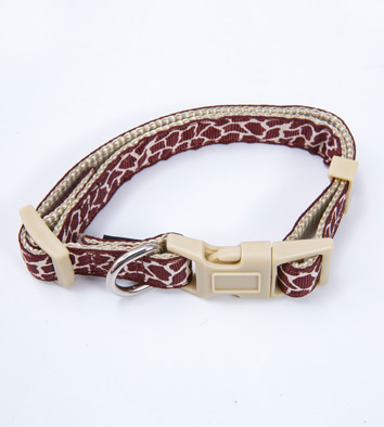 Nylon with Ribbed Strap Printed Collar